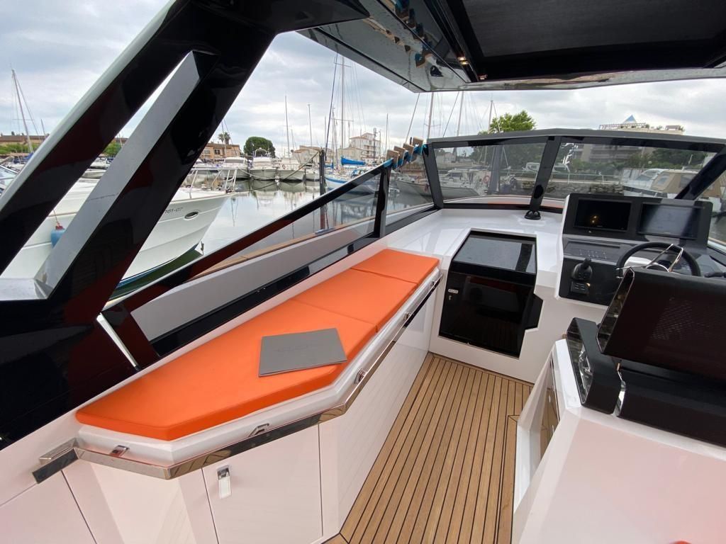 2020 Evo Yachts 44 
