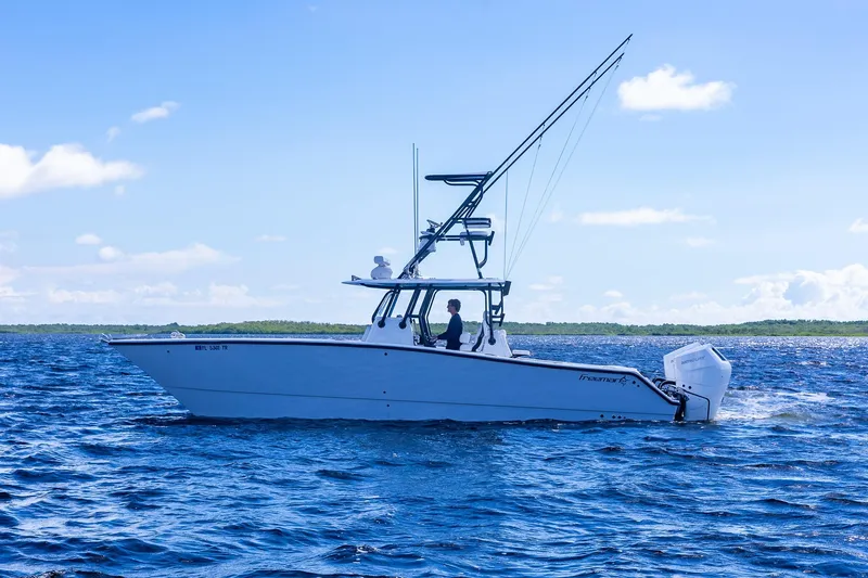 Electric Bill Yacht Photos Pics Freeman 34 Electric Bill - Exterior Profile