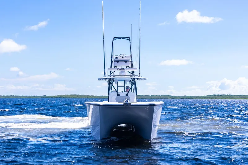 Electric Bill Yacht Photos Pics Freeman 34 Electric Bill - Bow Profile