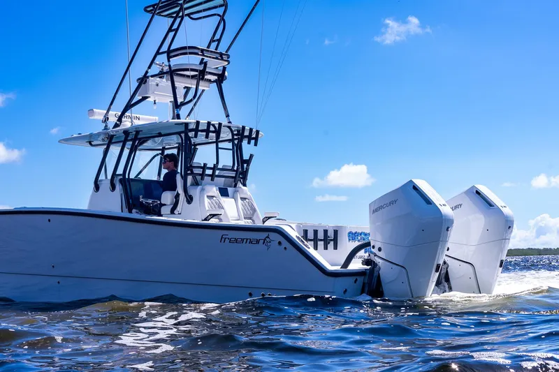 Electric Bill Yacht Photos Pics Freeman 34 Electric Bill - Port Profile with Engines