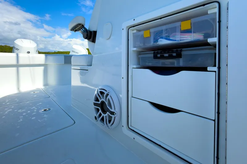 Electric Bill Yacht Photos Pics Freeman 34 Electric Bill - Cockpit