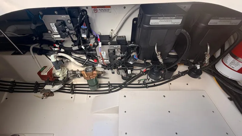  Yacht Photos Pics Interior view of Tiara Sport 34 LS 2023, showcasing technical components.