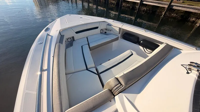  Yacht Photos Pics Interior view of Tiara Sport 34 LS 2023 yacht.