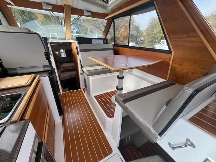 Esperanza Yacht Photos Pics 