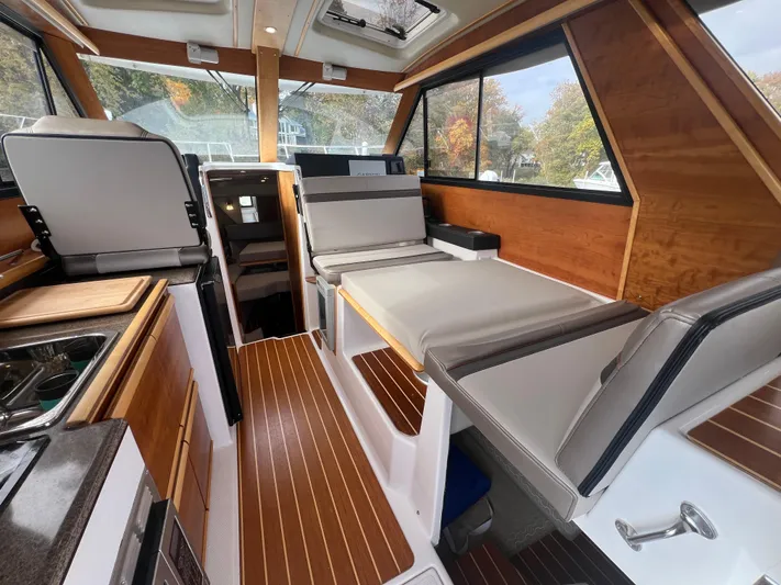 Esperanza Yacht Photos Pics 