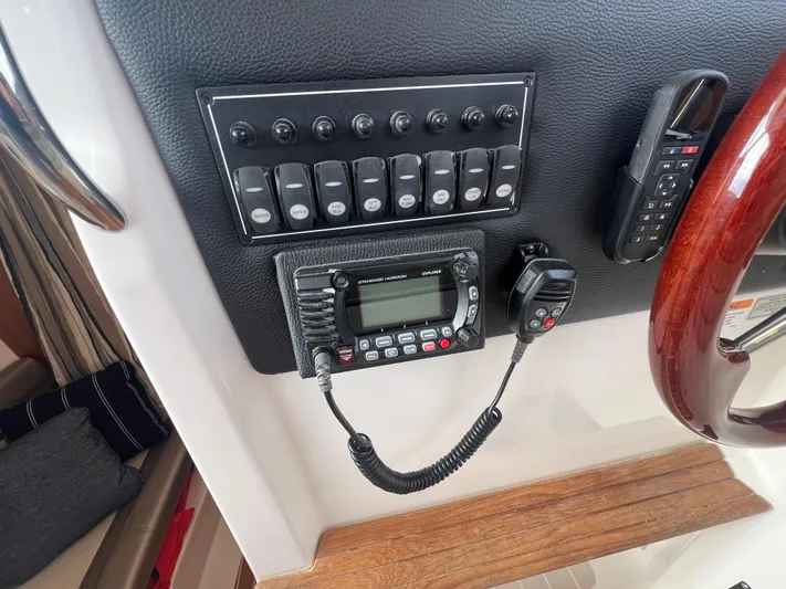 Esperanza Yacht Photos Pics 