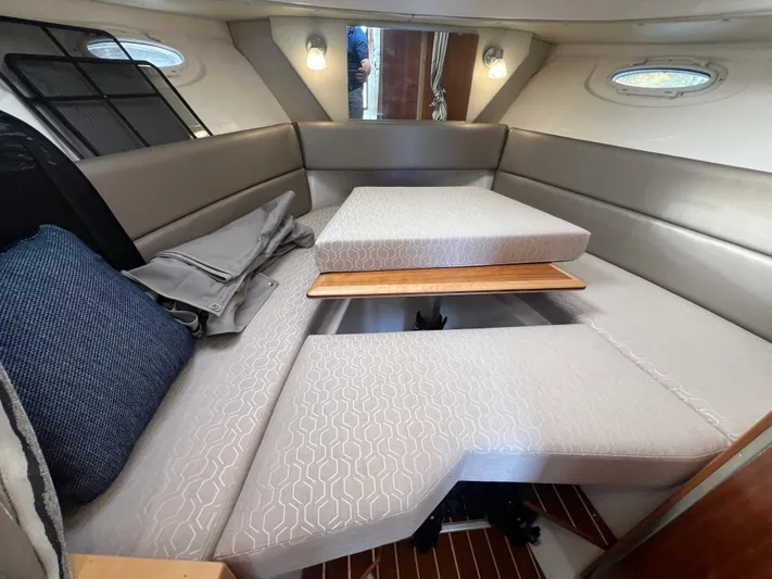 Esperanza Yacht Photos Pics 