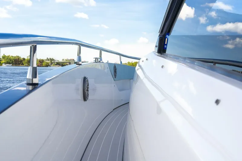 Our Trade Yacht Photos Pics 2025 Azimut Verve 48 - Image 33