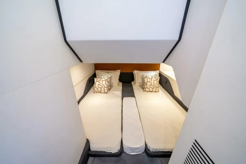 Our Trade Yacht Photos Pics 2025 Azimut Verve 48 - Image 42