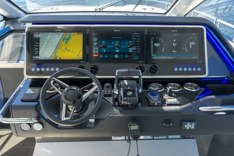 Our Trade Yacht Photos Pics 2025 Azimut Verve 48 - Image 30