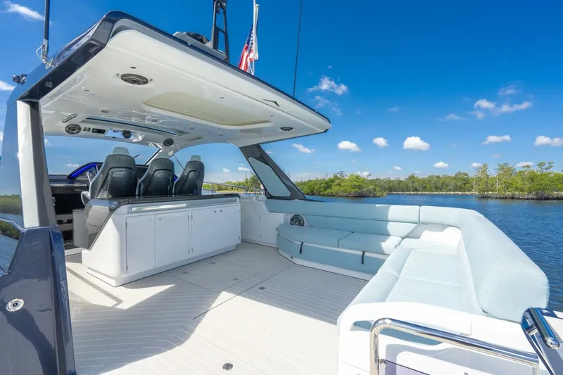 Our Trade Yacht Photos Pics 2025 Azimut Verve 48 - Image 17