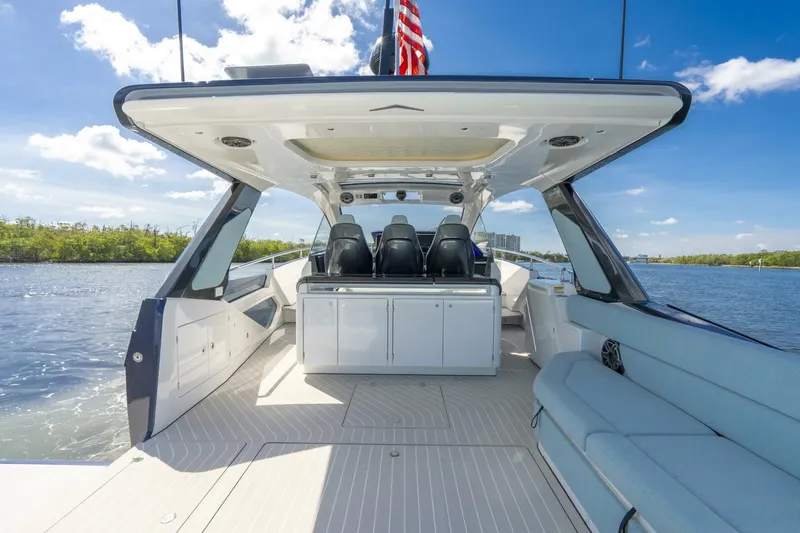 Our Trade Yacht Photos Pics 2025 Azimut Verve 48 - Image 22