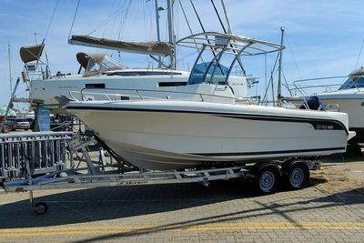 2019 Ocqueteau 600 Ostrea T-Top