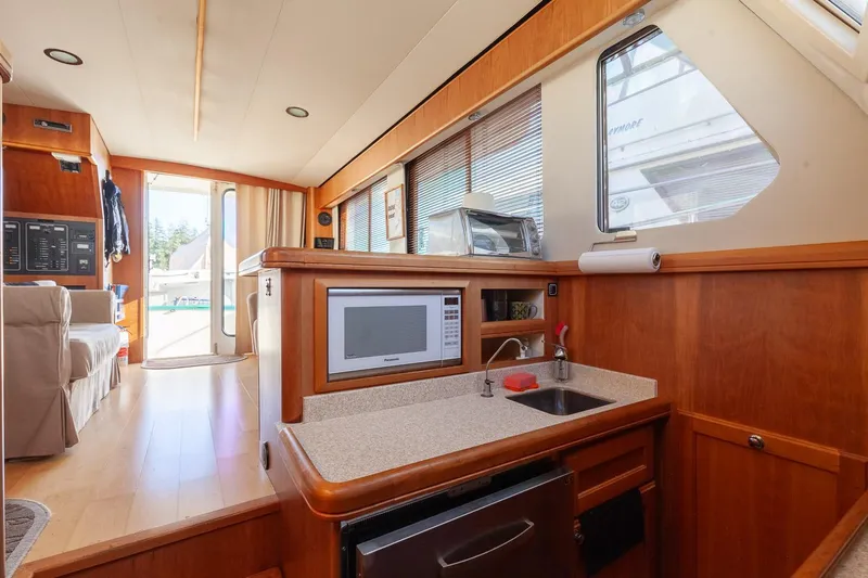 Instead Of Yacht Photos Pics 