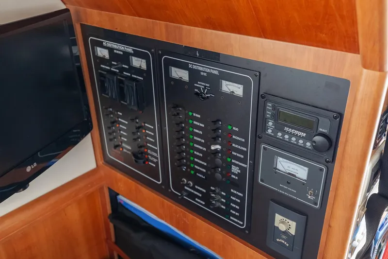 Instead Of Yacht Photos Pics 