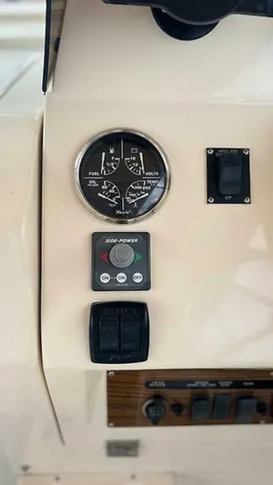 Liliko'i Yacht Photos Pics 2007 Mainship Pilot 30-11 - Image 31