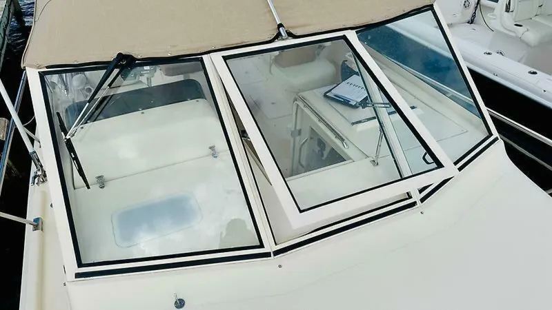 Liliko'i Yacht Photos Pics 2007 Mainship Pilot 30-11 - Image 7