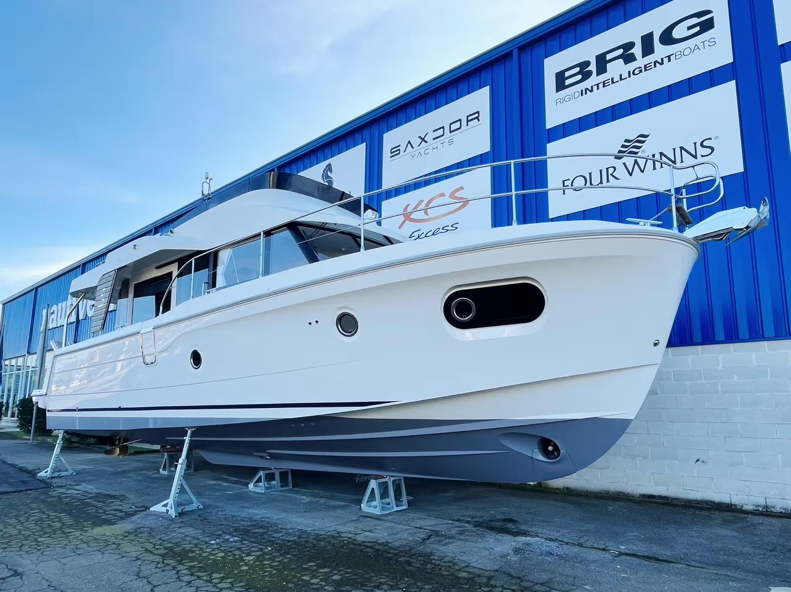 Beneteau BENETEAU SWIFT TRAWLER 48 | 2022 | 15m - Barcelona | Boatshop24