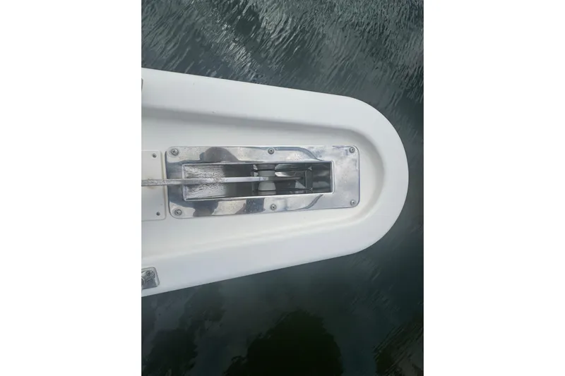  Yacht Photos Pics 2014 Pursuit OS 345 Offshore boat cleat on water.
