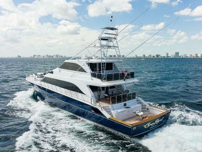 Yacht