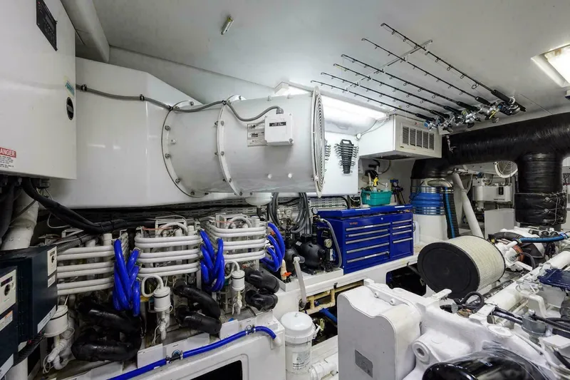 The Crown Royal Yacht Photos Pics 2003 Westship Sportfish - Image 110