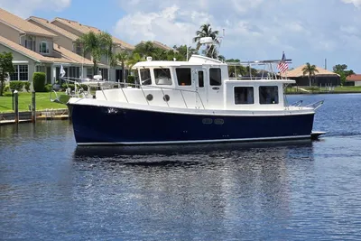 American Tug 34 Pilothouse