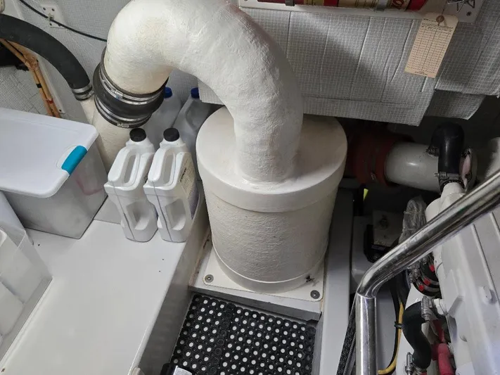 Ecola Yacht Photos Pics 