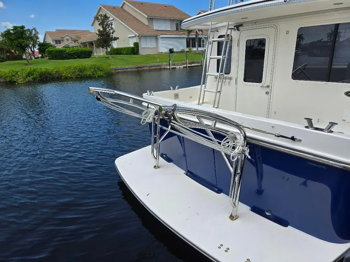 Ecola Yacht Photos Pics 