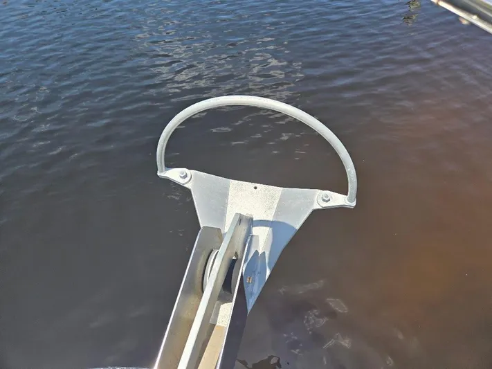 Ecola Yacht Photos Pics 