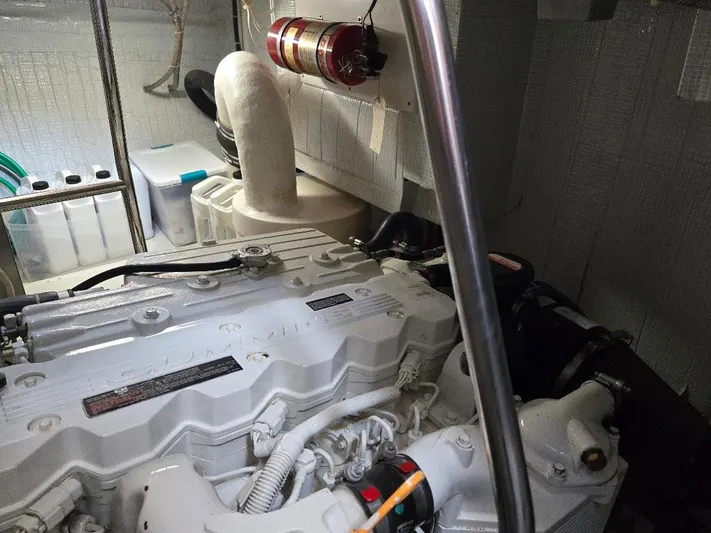 Ecola Yacht Photos Pics 