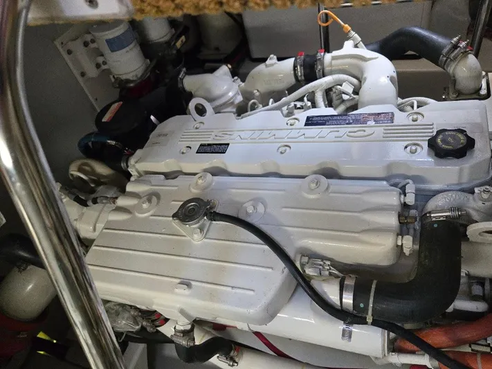 Ecola Yacht Photos Pics 