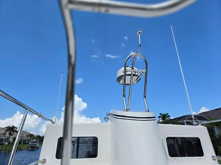 Ecola Yacht Photos Pics 