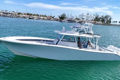 Yellowfin 42