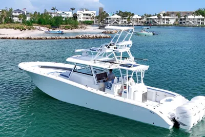 Yellowfin 42 Offshore