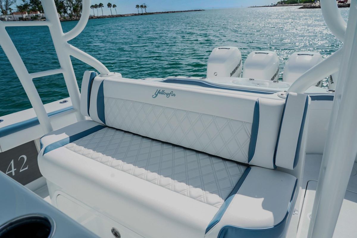 2023 Yellowfin 42 