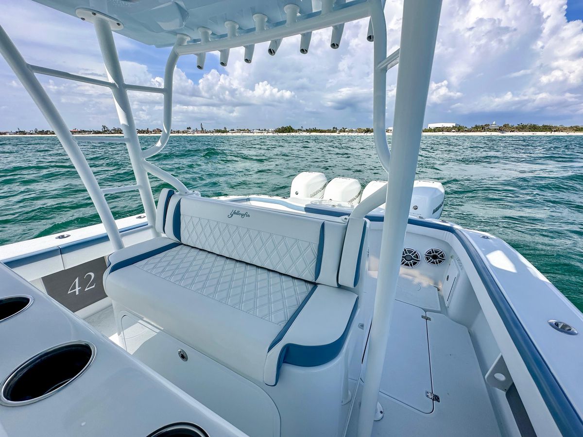 2023 Yellowfin 42 