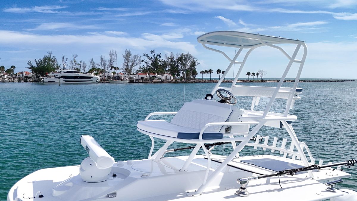 2023 Yellowfin 42 