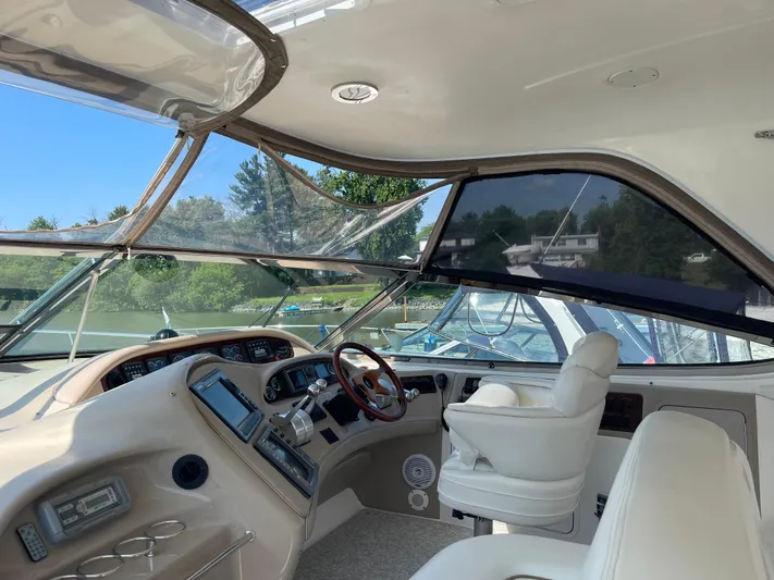 Mirage Yacht Photos Pics 