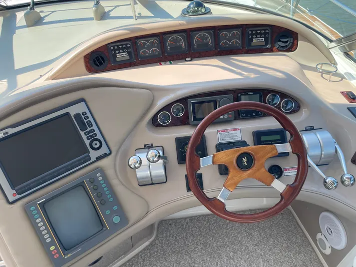 Mirage Yacht Photos Pics 