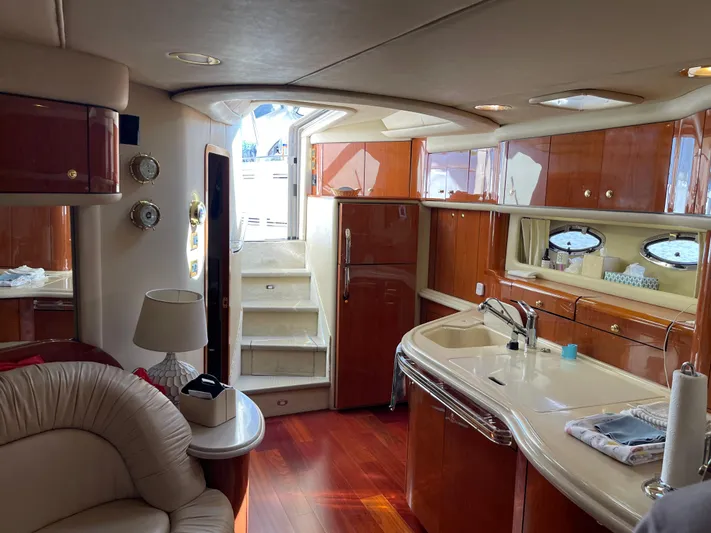 Mirage Yacht Photos Pics 