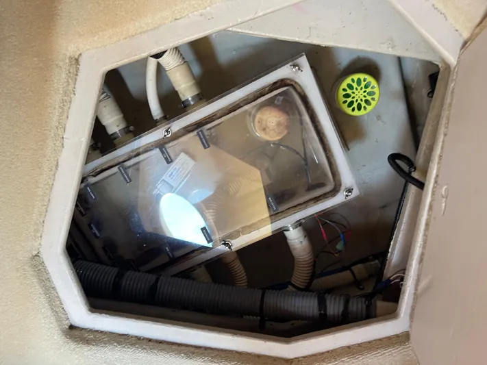 Mirage Yacht Photos Pics 