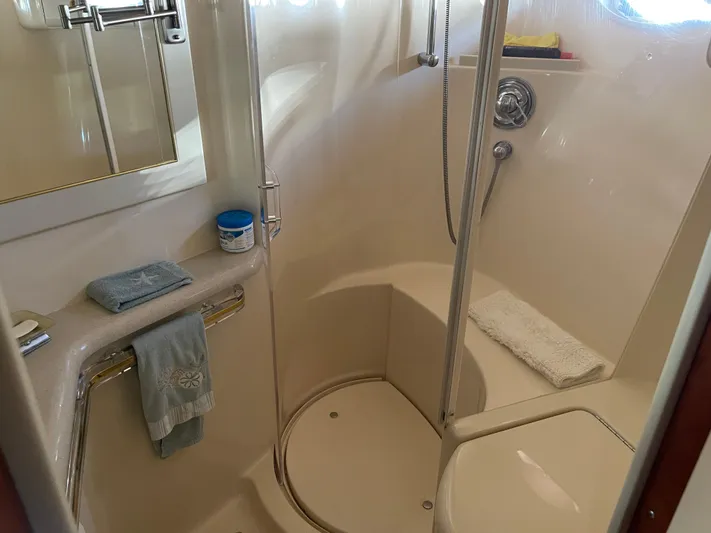 Mirage Yacht Photos Pics 