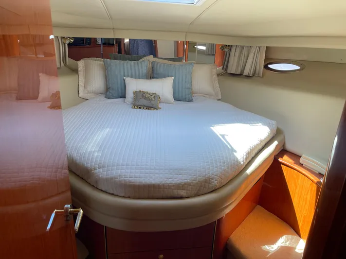 Mirage Yacht Photos Pics 