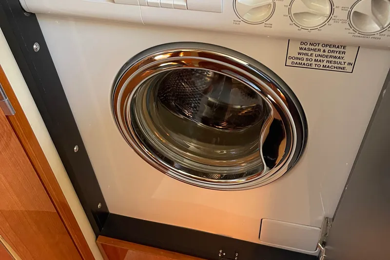 Mirage Yacht Photos Pics 