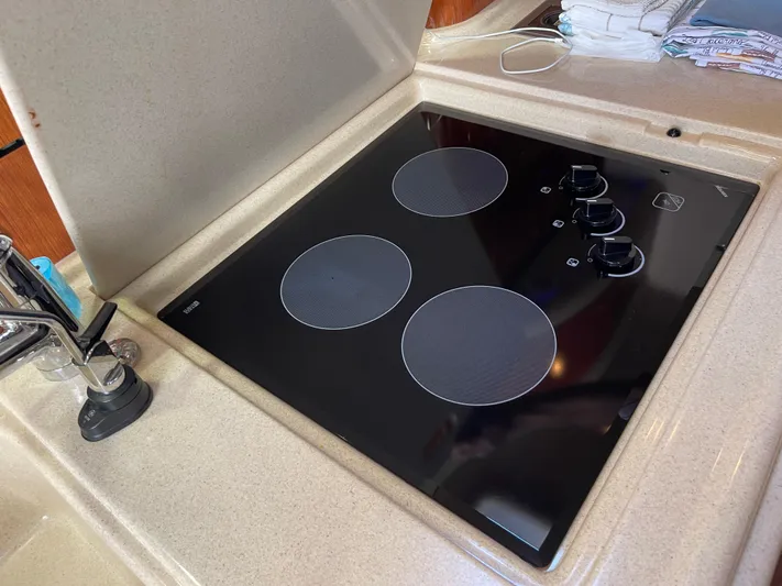 Mirage Yacht Photos Pics 