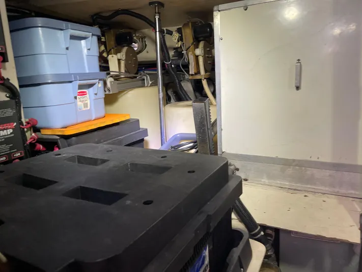 Mirage Yacht Photos Pics 