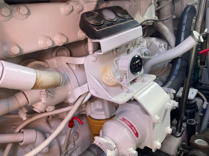 Mirage Yacht Photos Pics 