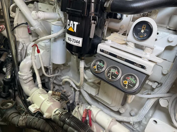 Mirage Yacht Photos Pics 