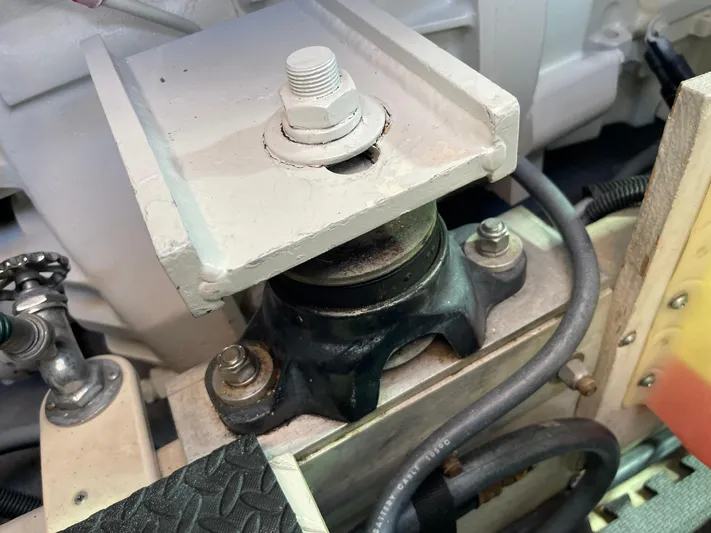 Mirage Yacht Photos Pics 