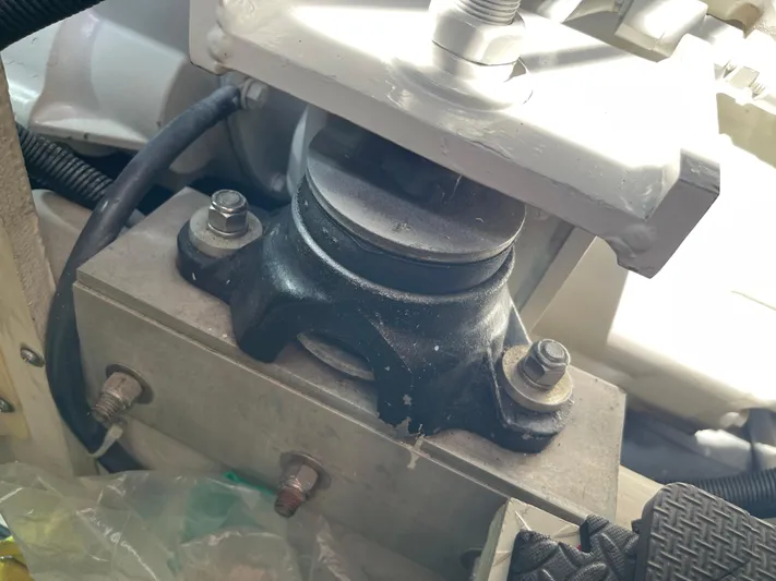 Mirage Yacht Photos Pics 